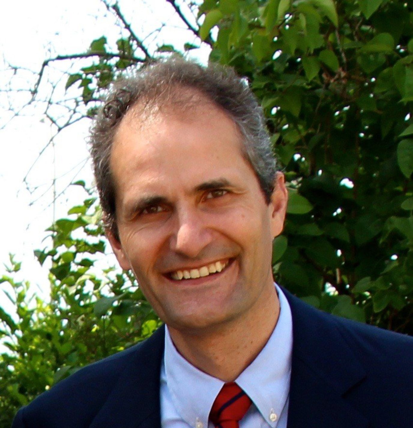 Dr. Bernard Schneider